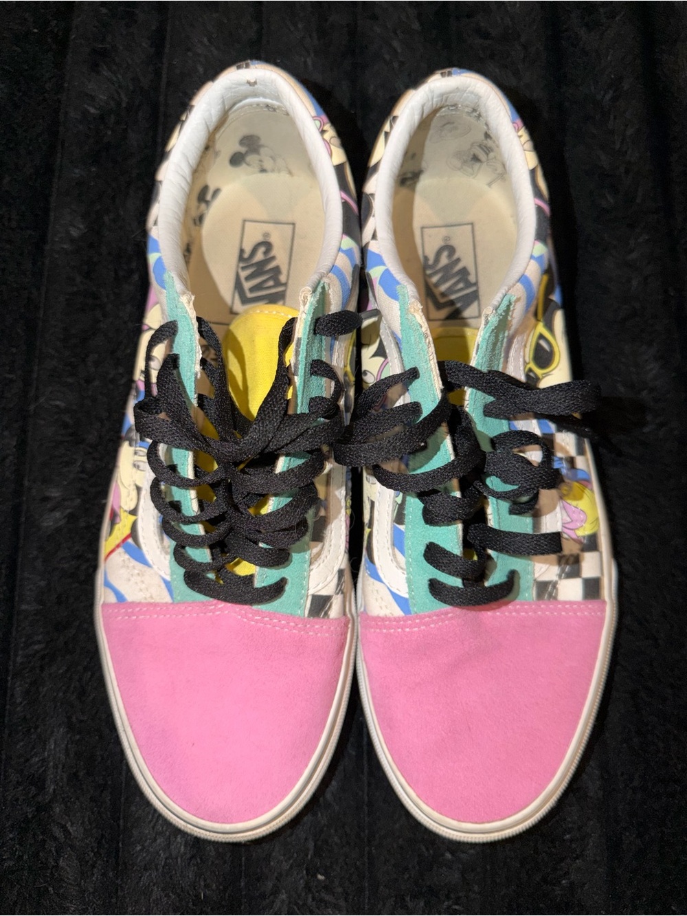 Vans Men’s Old Skool 80s Mickey Mouse Low-Top Skate Shoes - Pink Multicolor